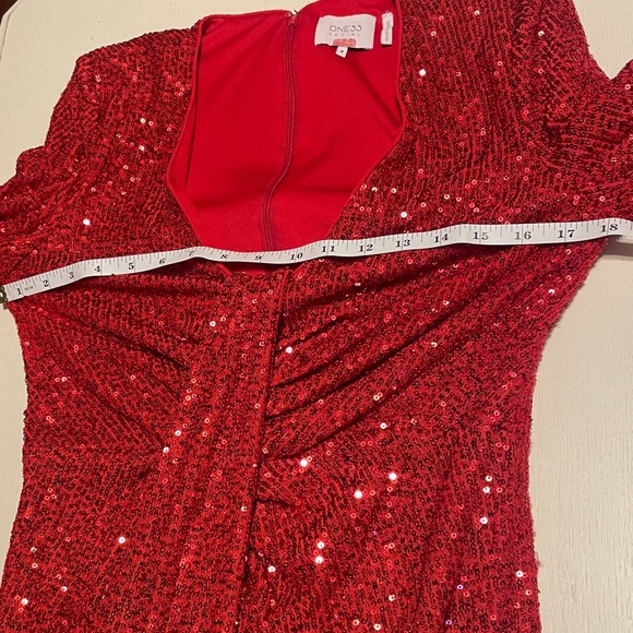 One33 Social Red Sequin Drape Dress size 8 - Picture 12 of 16